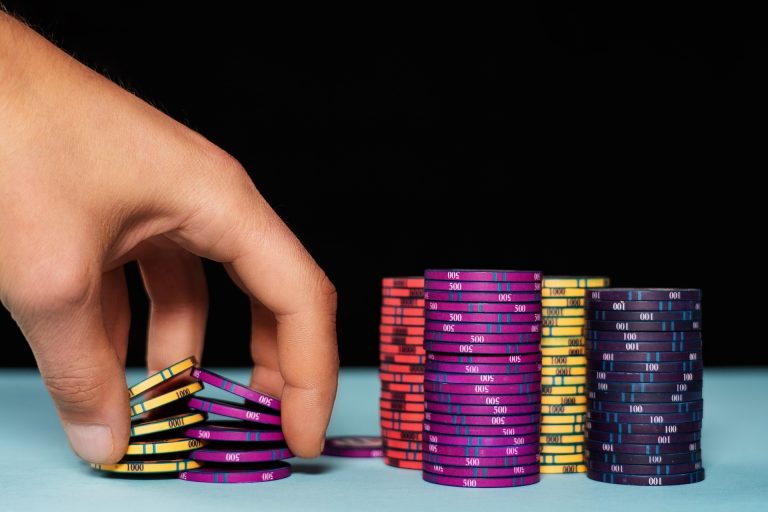 Silent Injuries and Loud Markets: How Minor Fitness Issues Move Odds Too Much